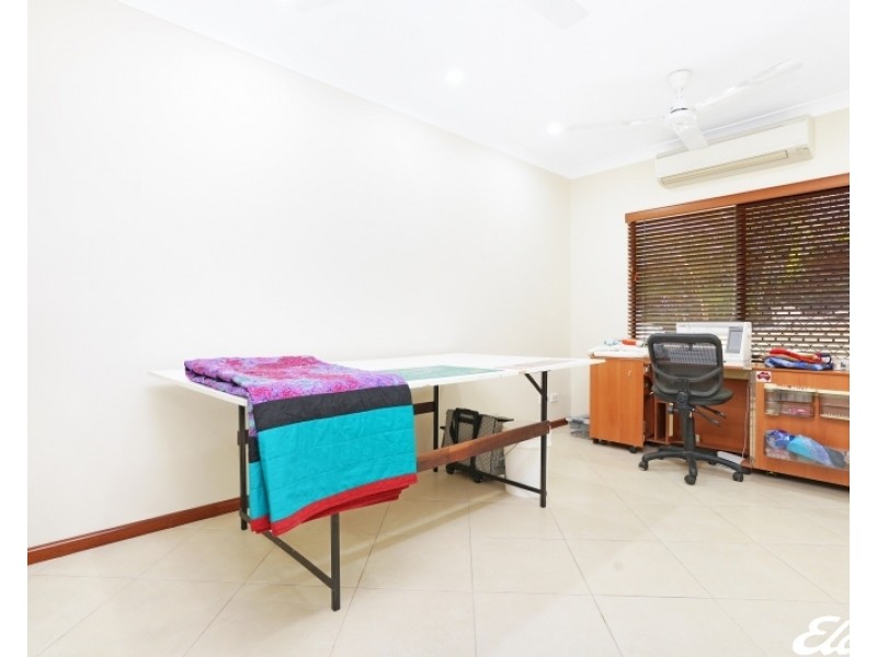 10 Seagar Court, Gray NT 0830