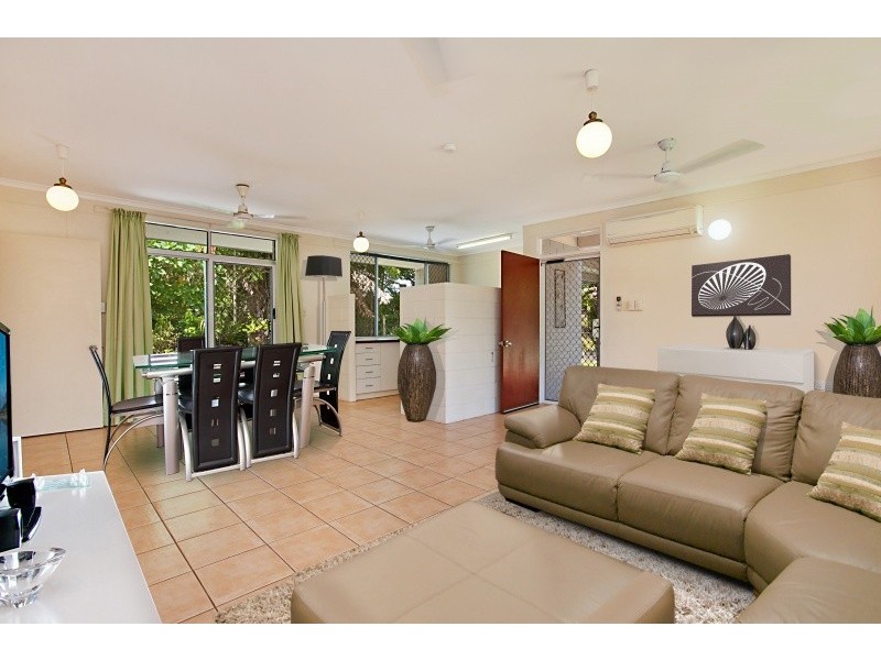 1 Strawbridge Crescent, Moulden NT 0830