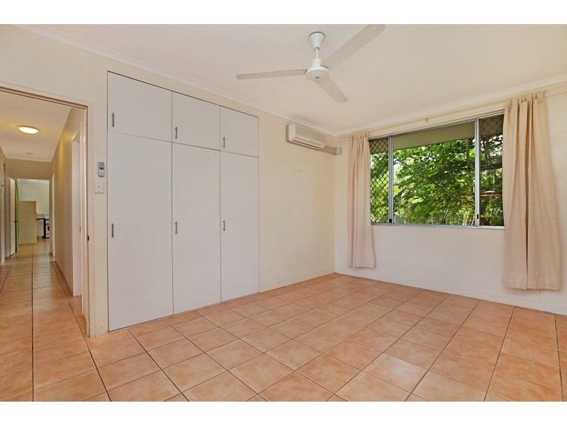 1 Strawbridge Crescent, Moulden NT 0830