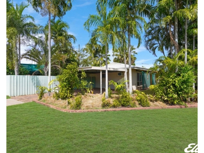 1/4 Wyatt Street, Gray NT 0830