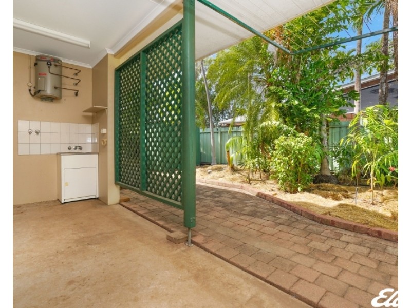 1/4 Wyatt Street, Gray NT 0830