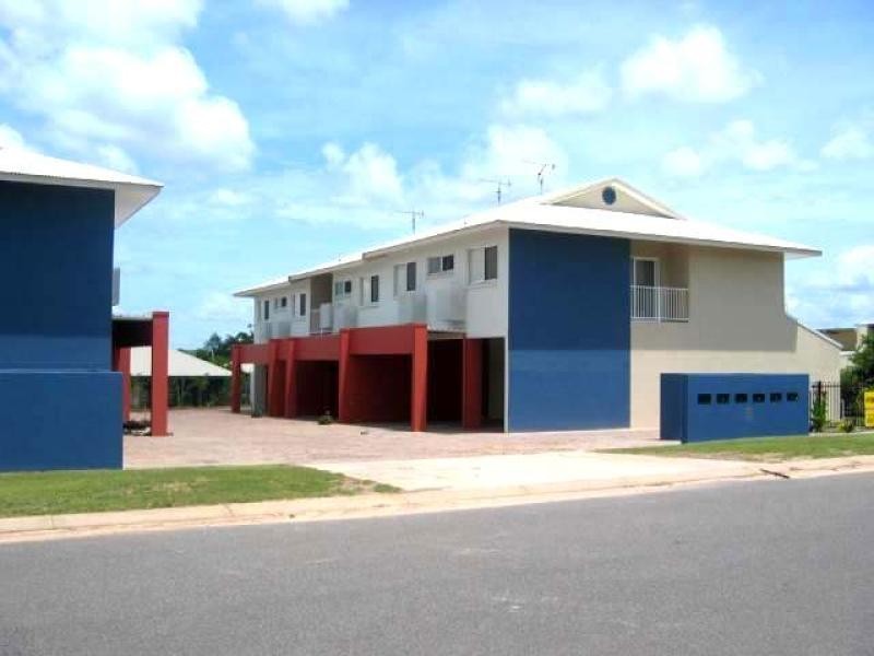2/15 Moorhen Circuit, Bakewell NT 0832