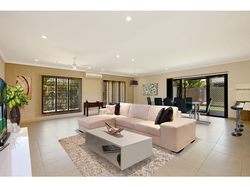 10 Huddleston Street, Farrar NT 0830