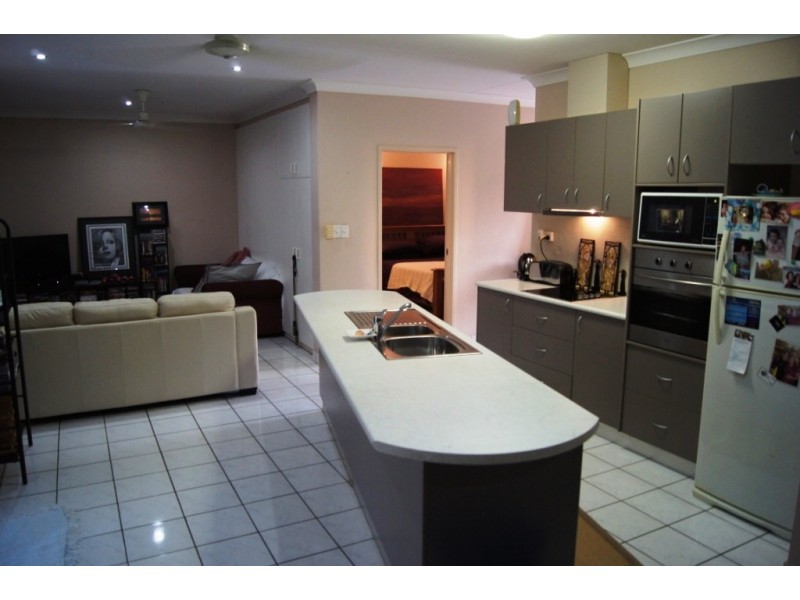 1/3 Minorelli Court, Gray NT 0830