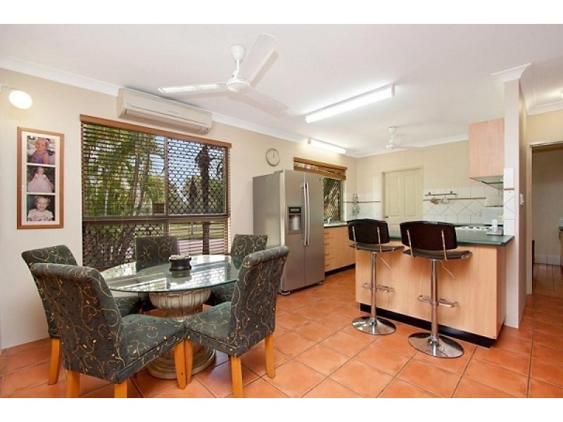 2/10 Rudolph Court, Bakewell NT 0832