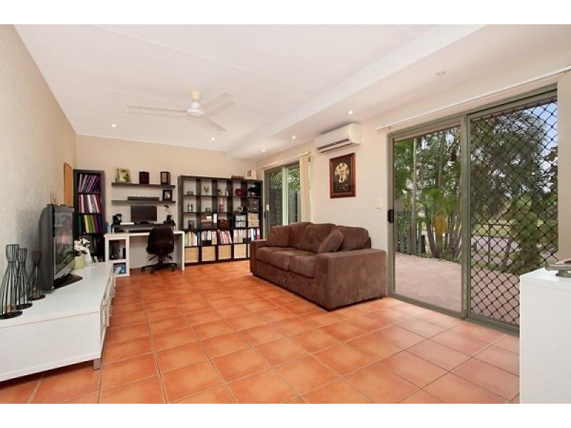 2/10 Rudolph Court, Bakewell NT 0832