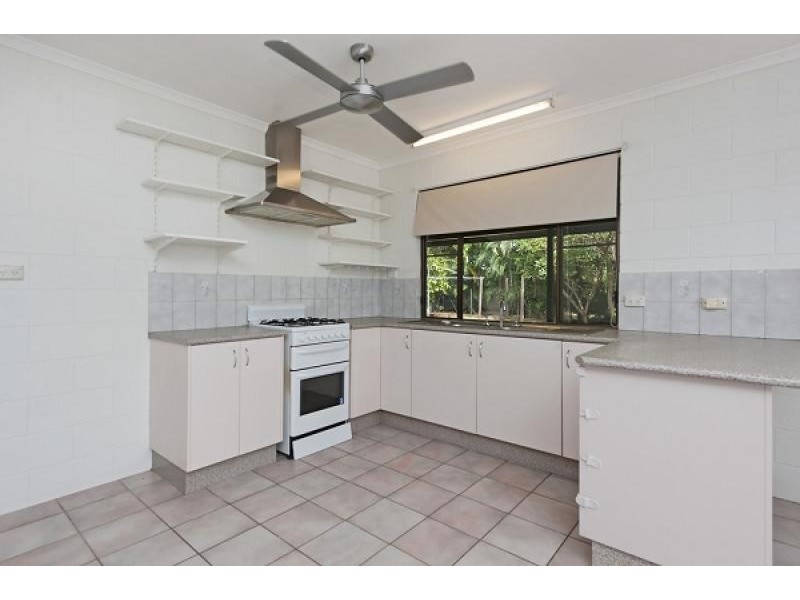 13 Favenc Court, Moulden NT 0830