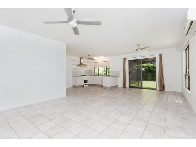 13 Favenc Court, Moulden NT 0830