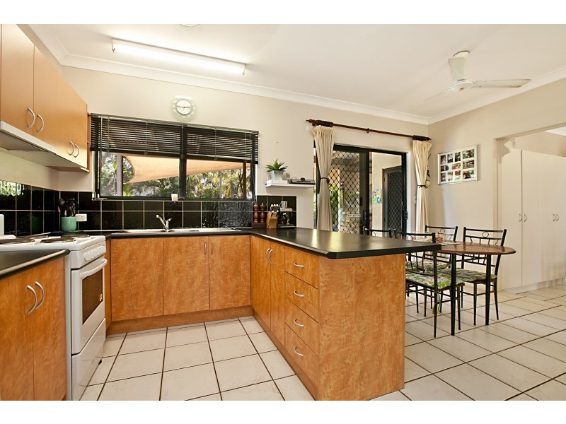 16 Rudolph Court, Bakewell NT 0832