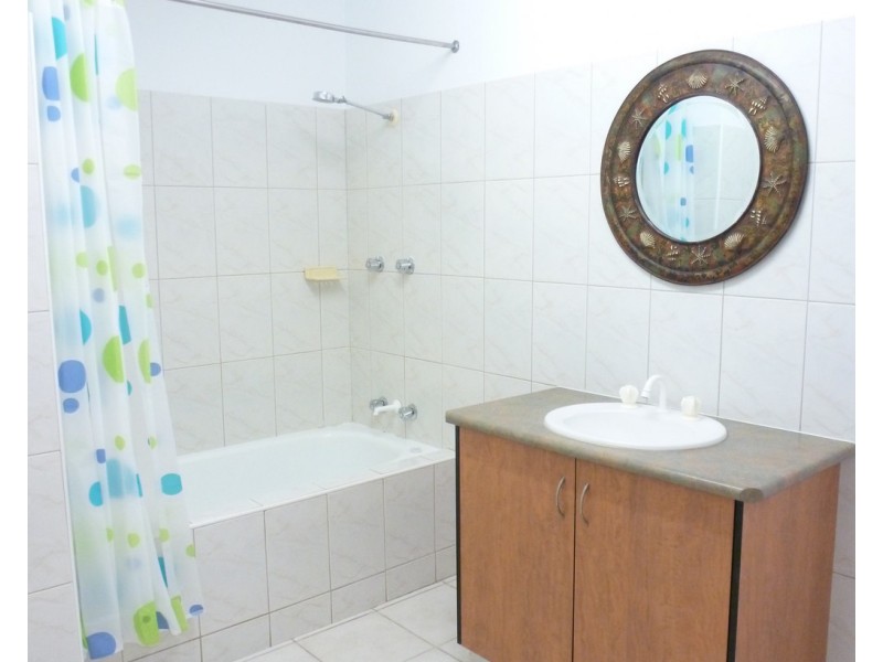 2/70 Rosebery Drive, Rosebery NT 0832