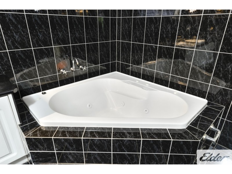 80 Woodlake Boulevard, Durack NT 0830