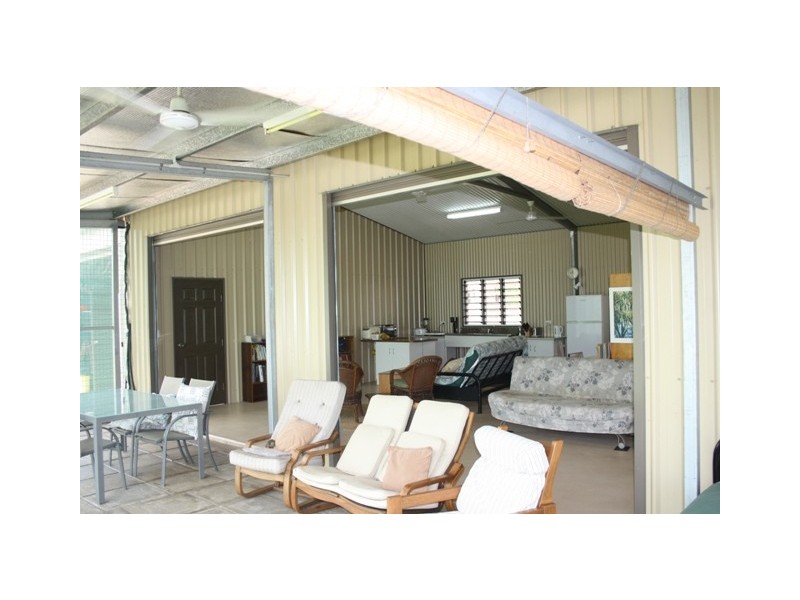 385 Batchelor Road, Batchelor NT 0845