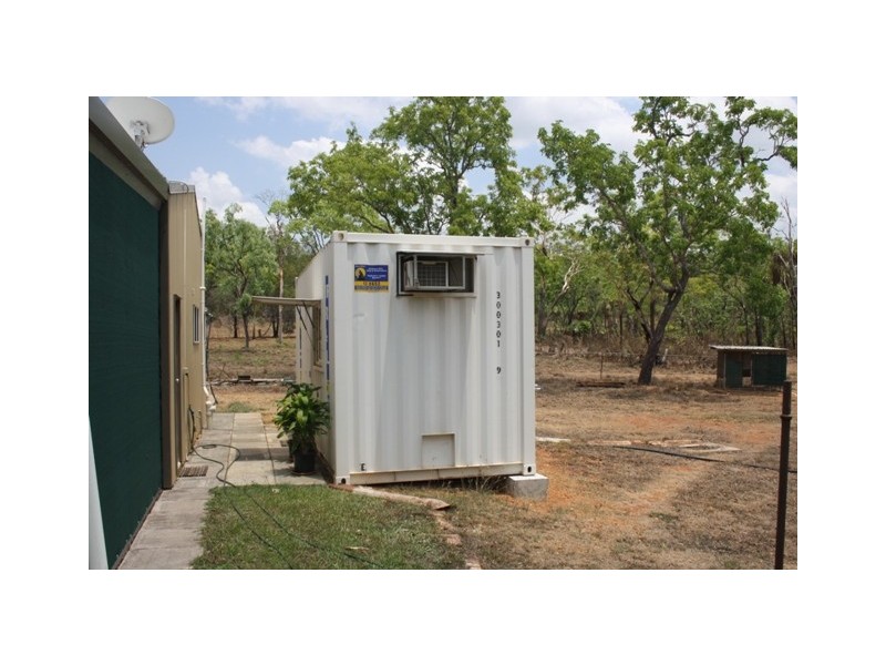 385 Batchelor Road, Batchelor NT 0845