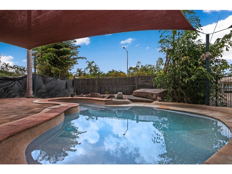 14 Sibbald Crescent, Woodroffe NT 0830