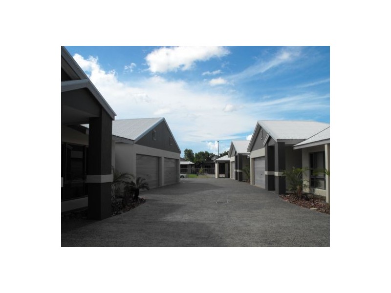 2/11 Hedley Place, Durack NT 0830