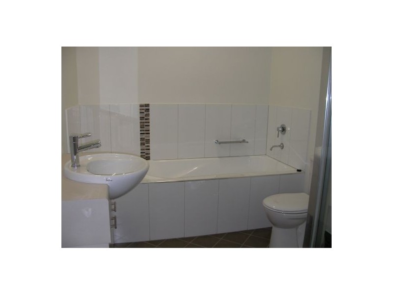 2/11 Hedley Place, Durack NT 0830