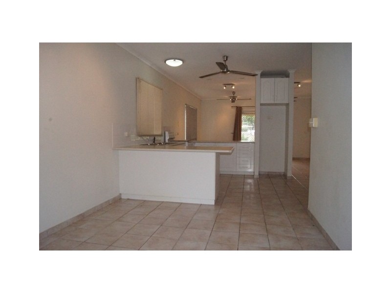 2/4 Hogan Court, Gray NT 0830