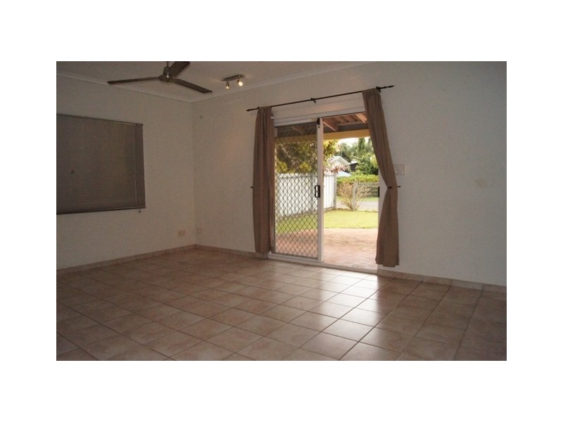 2/4 Hogan Court, Gray NT 0830