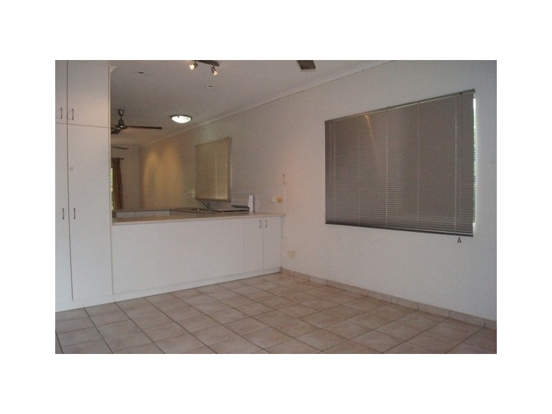 2/4 Hogan Court, Gray NT 0830