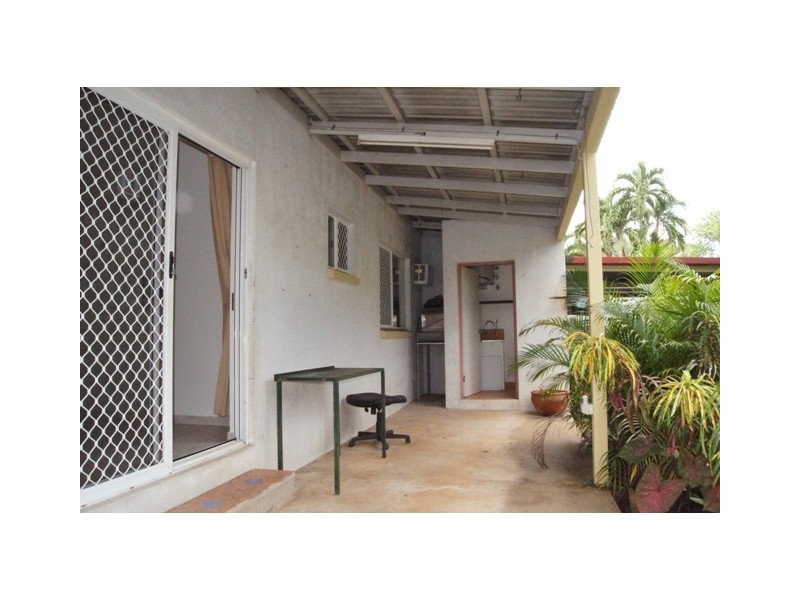 2/4 Hogan Court, Gray NT 0830