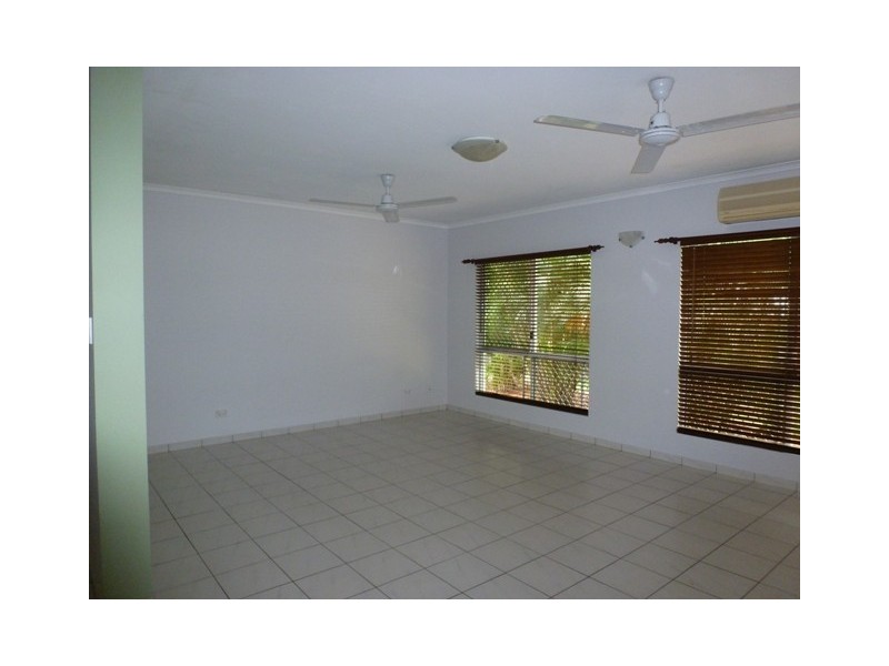18 Campden Court, Gray NT 0830