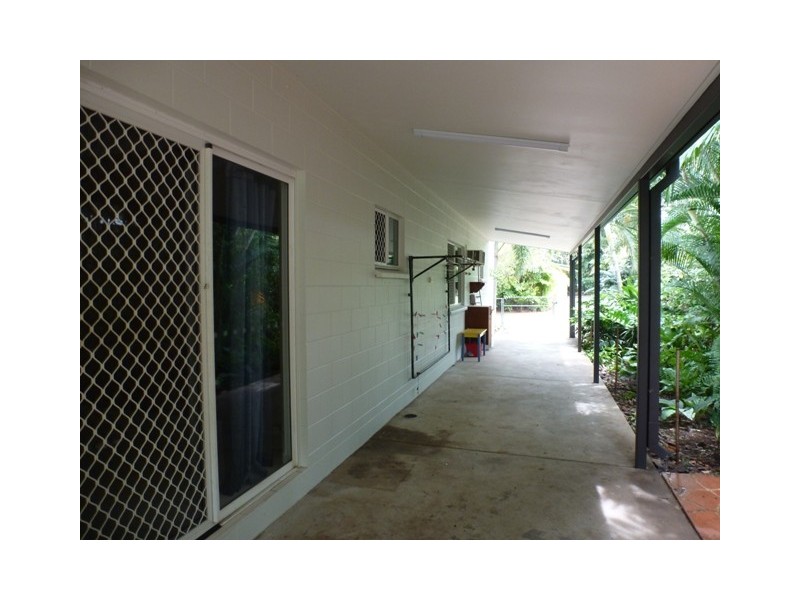 18 Campden Court, Gray NT 0830