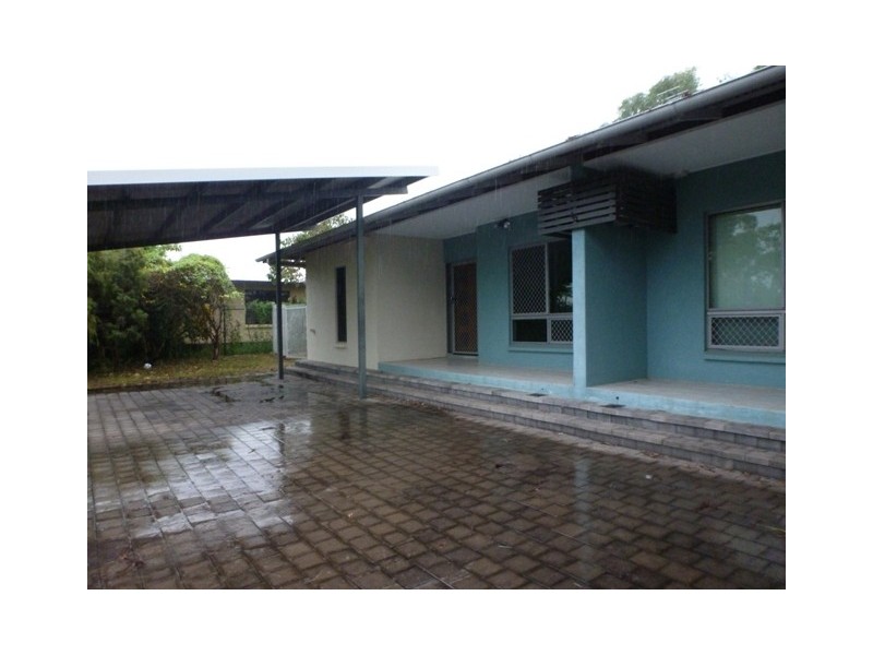 1/16 Rooney, Rosebery NT 0832