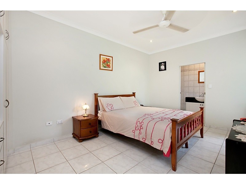 2 Helicia Court, Rosebery NT 0832