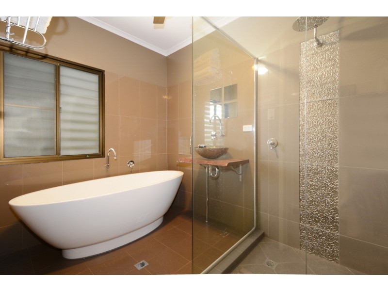 14 Bowerbird Place, Howard Springs NT 0835