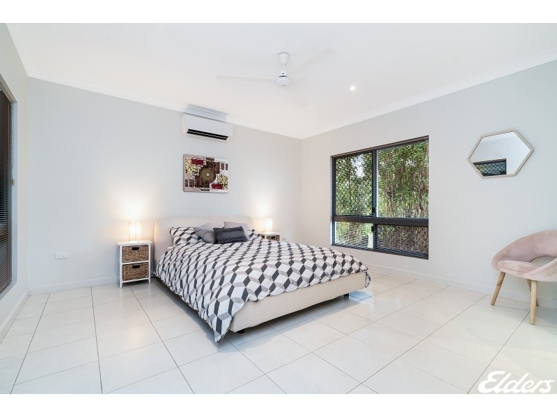 10 Kenbi Place, Rosebery NT 0832
