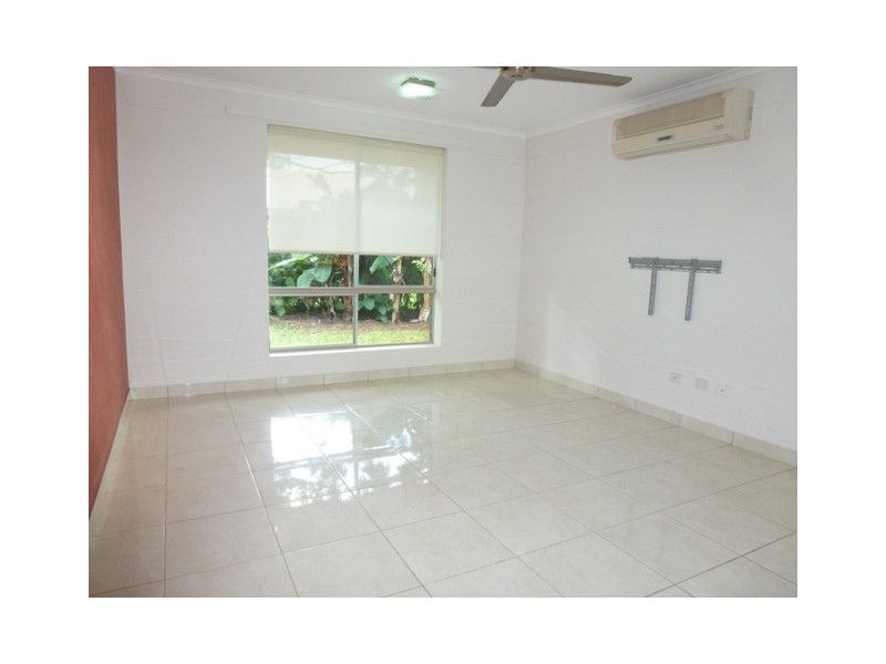 8 Manson Court, Moulden NT 0830