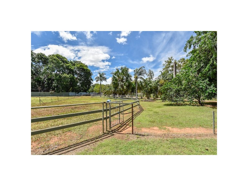 23 Finlay Road, Adelaide River NT 0846