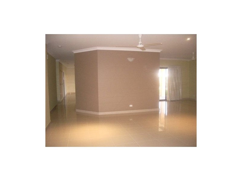 18 Belyuen Place, Rosebery NT 0832