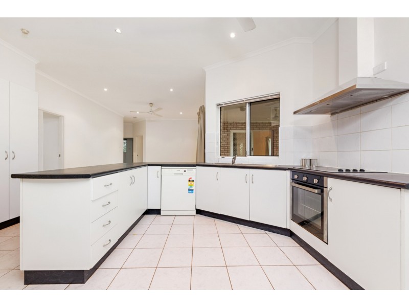 8 Hayward Place, Durack NT 0830