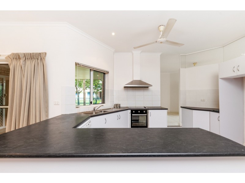 8 Hayward Place, Durack NT 0830