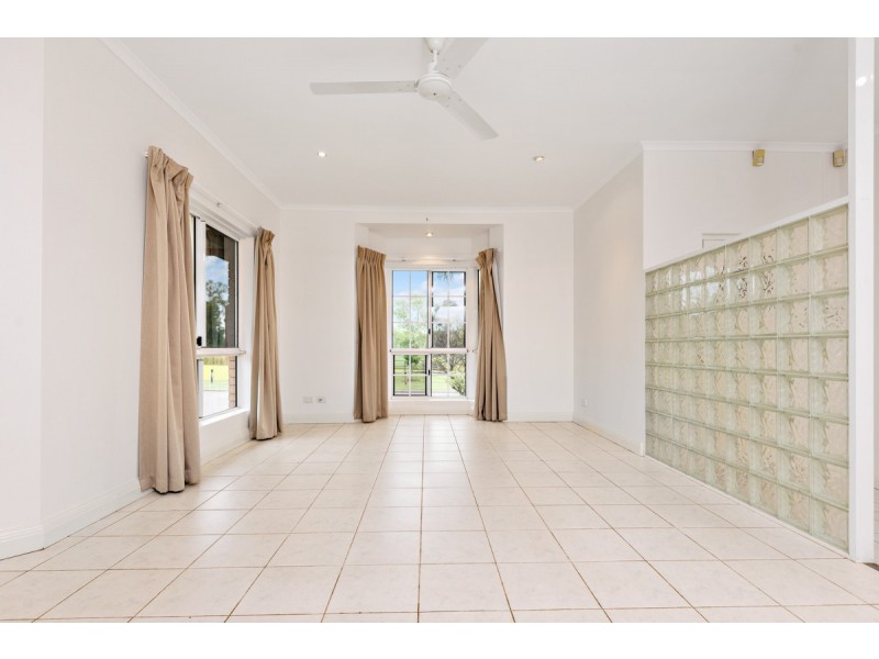 8 Hayward Place, Durack NT 0830