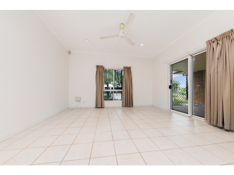 8 Hayward Place, Durack NT 0830