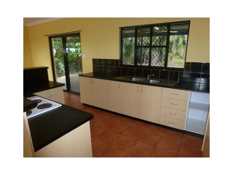 8 Triller Court, Bakewell NT 0832