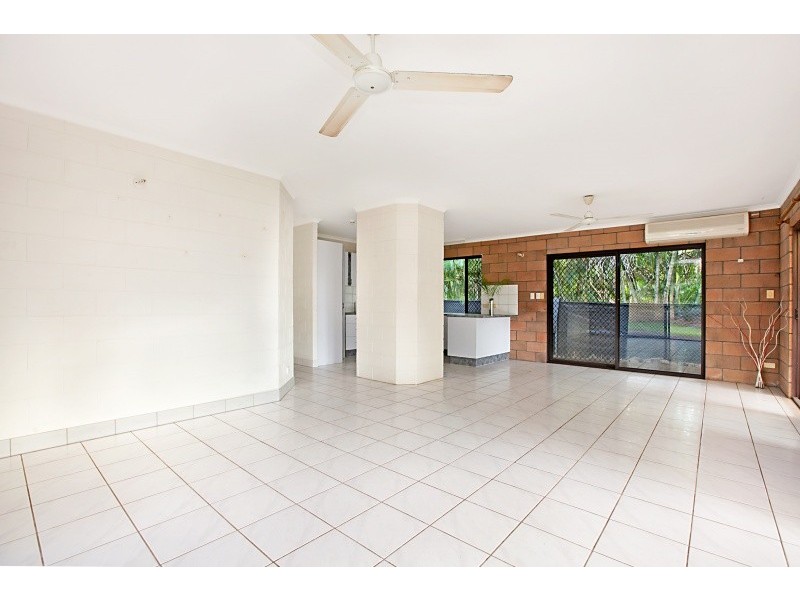 7 Sextant Court, Woodroffe NT 0830