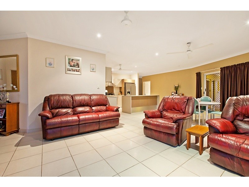10 Rooney Street, Rosebery NT 0832