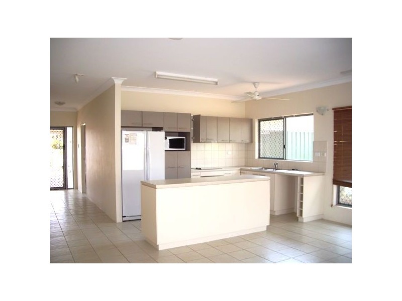 1/63 Odegaard Drive, Rosebery NT 0832