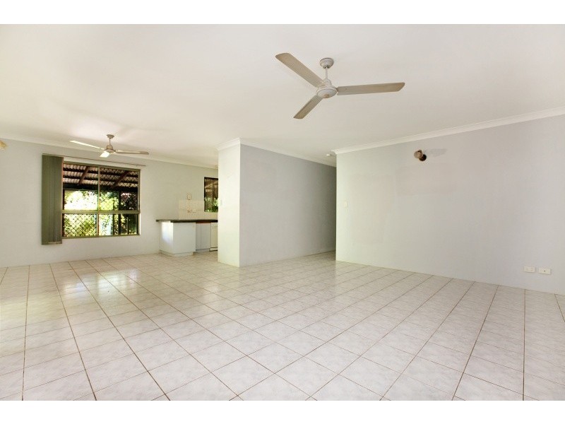 13 Songlark Street, Bakewell NT 0832