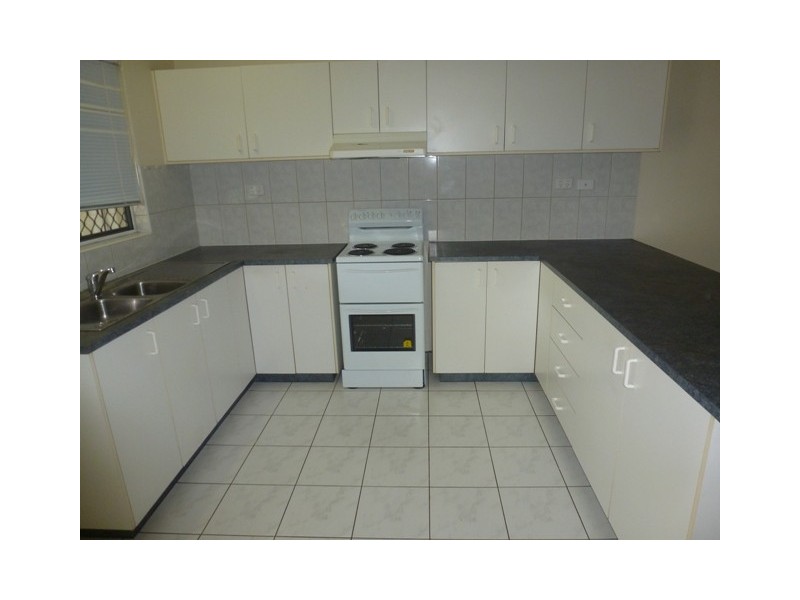 1/4 Merriak Court, Gray NT 0830