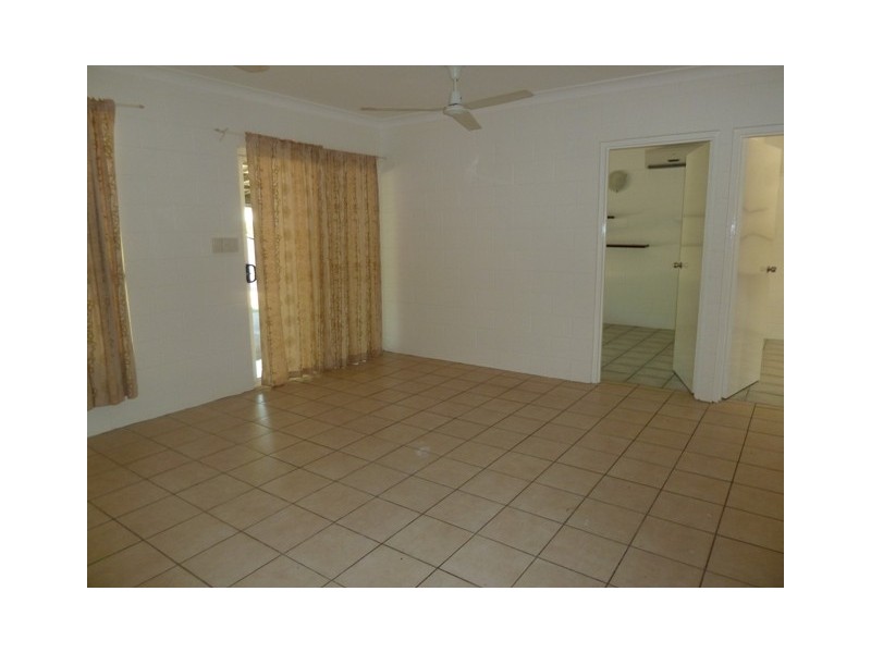5 Constance Court, Moulden NT 0830