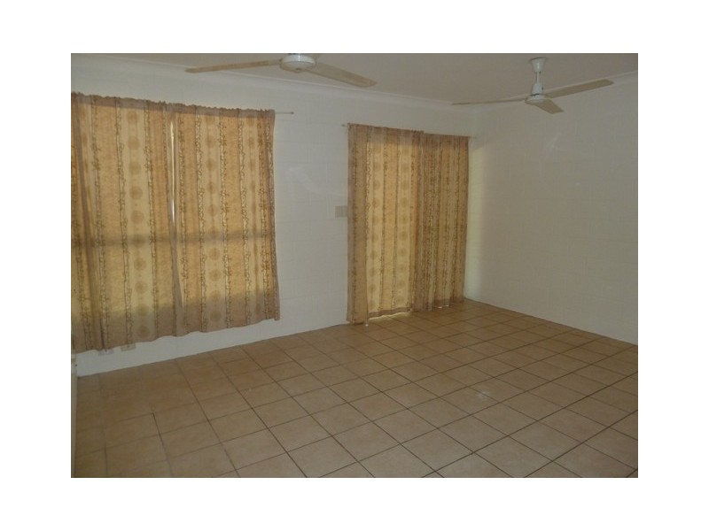 5 Constance Court, Moulden NT 0830
