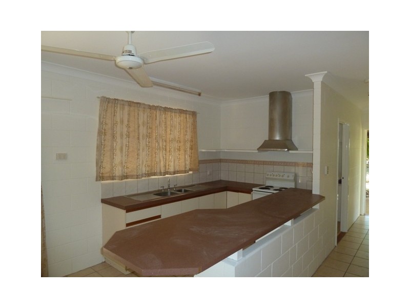 5 Constance Court, Moulden NT 0830