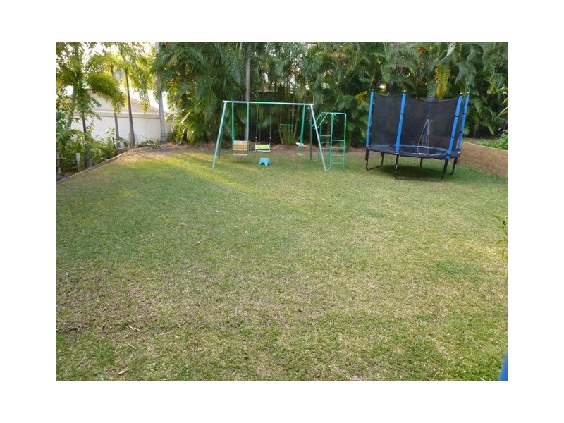 6 Raffles Road, Gray NT 0830