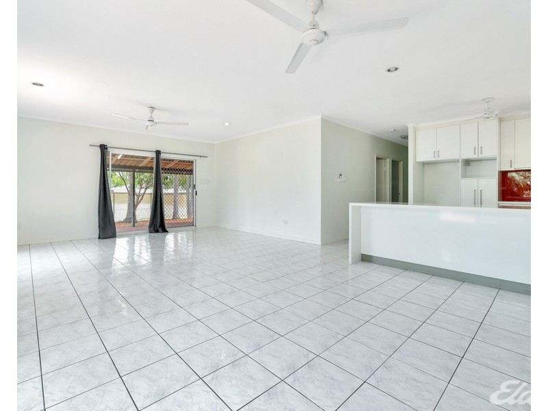 21 Dunbar Street, Gray NT 0830