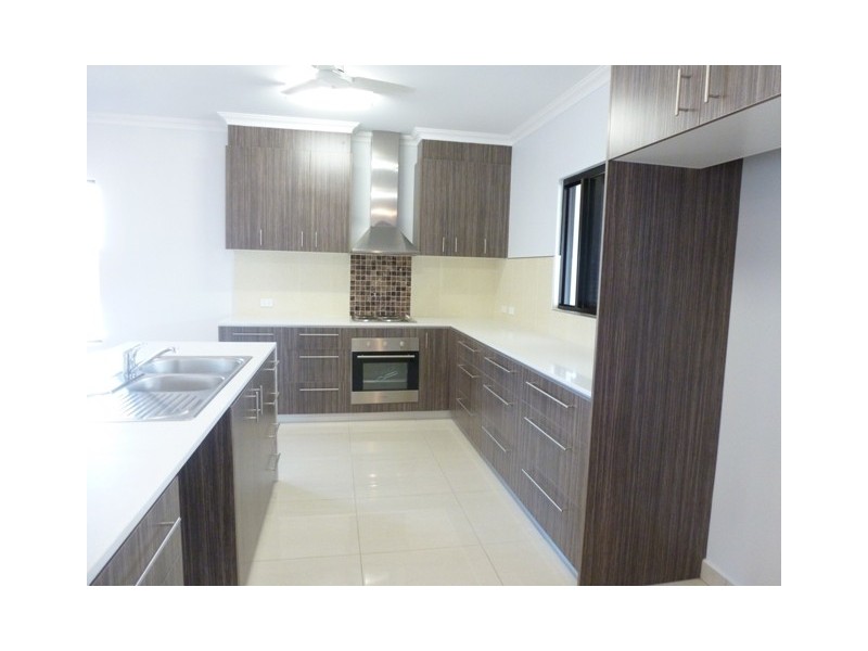 8 Haydon Street, Rosebery NT 0832