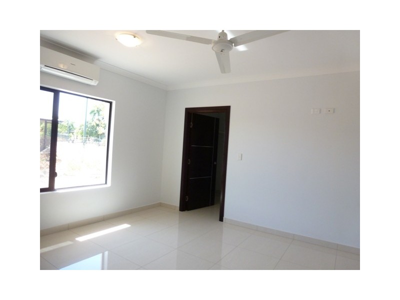 8 Haydon Street, Rosebery NT 0832